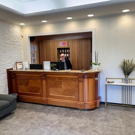 Eh Suites Rome Airport Euro House Hotels Fiumicino Ngoại thất bức ảnh