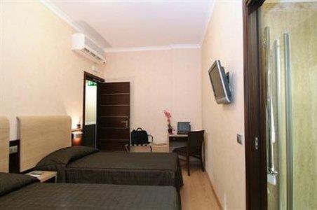 Eh Suites Rome Airport Euro House Hotels Fiumicino Ngoại thất bức ảnh