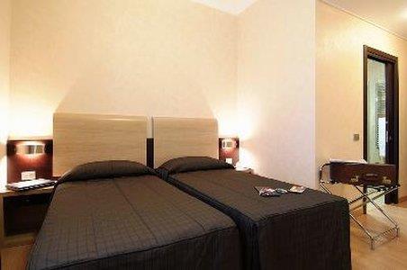 Eh Suites Rome Airport Euro House Hotels Fiumicino Ngoại thất bức ảnh
