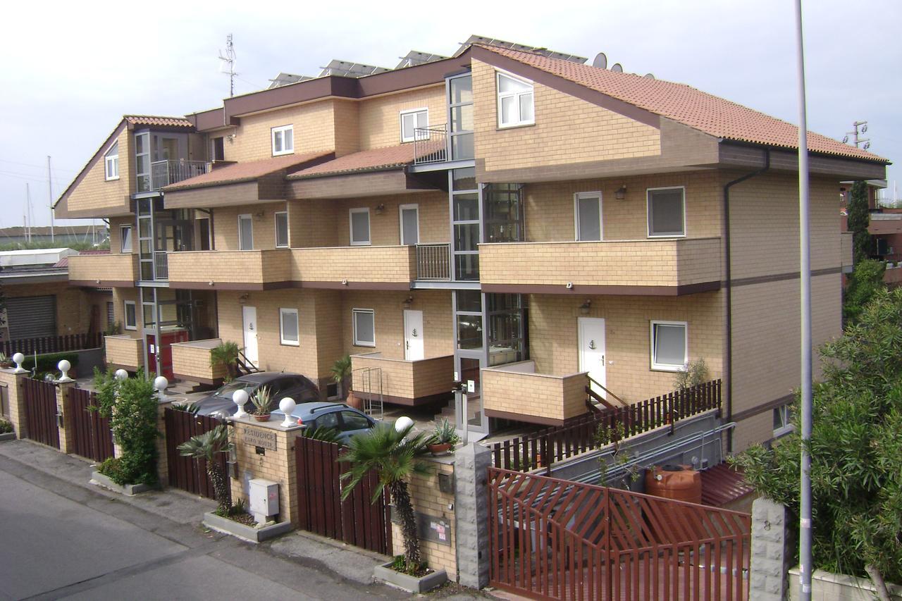 Eh Suites Rome Airport Euro House Hotels Fiumicino Ngoại thất bức ảnh